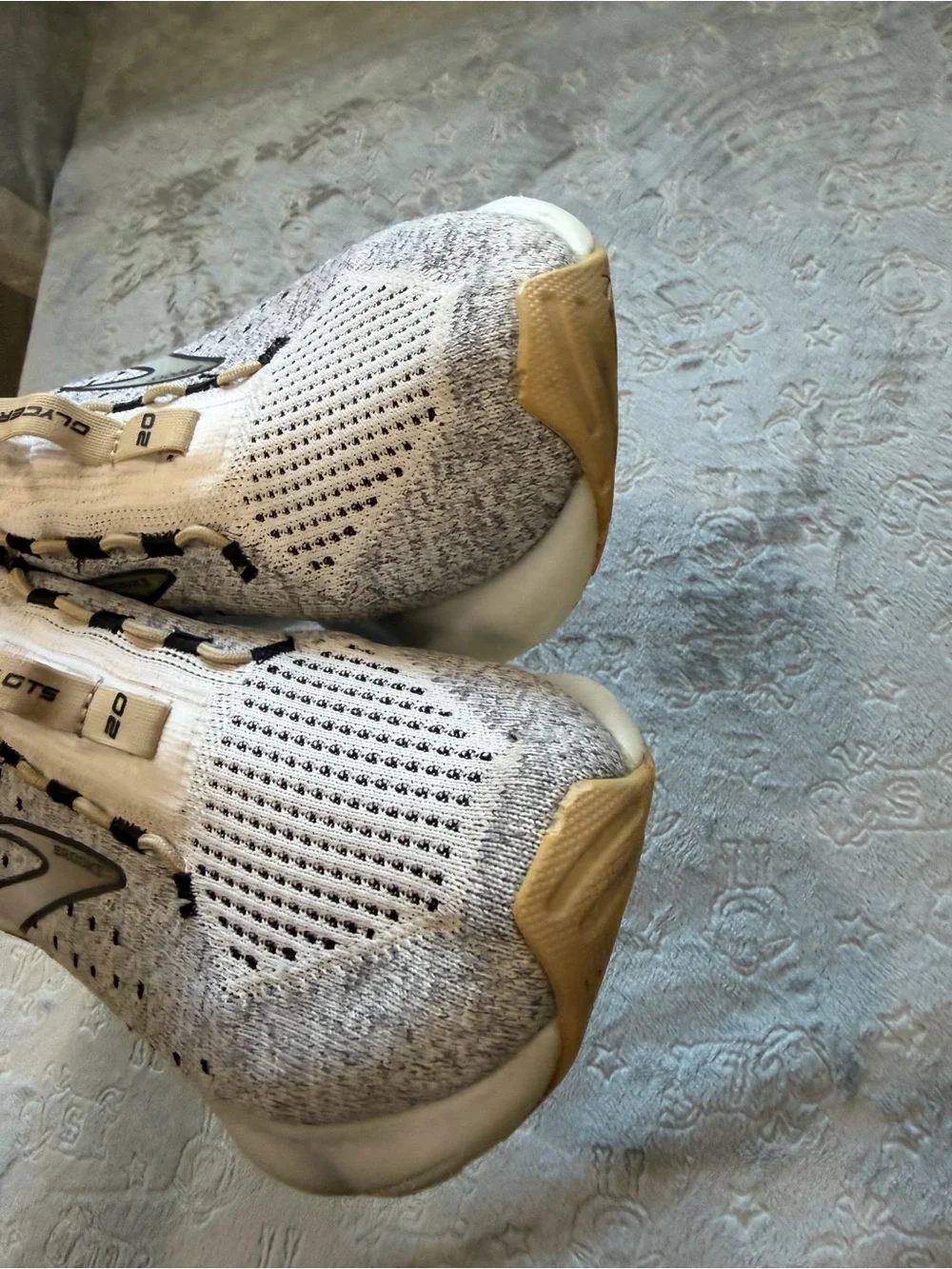 Brooks Glycerin GT 20 Slip-On Knit Sneakers in White and Tan